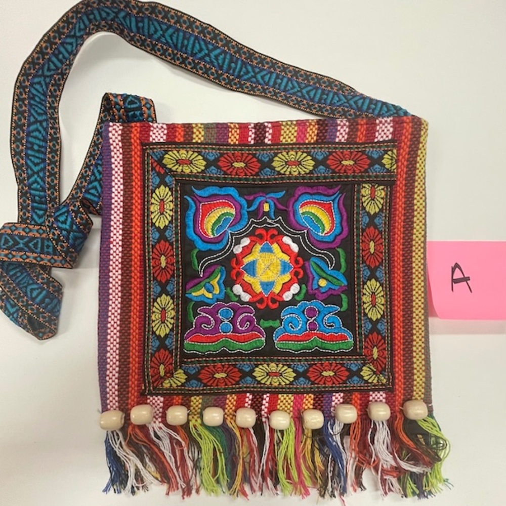 Multicolor Embroidered Bead & Fringe Boho Cross Bodyโ Bag Purse A